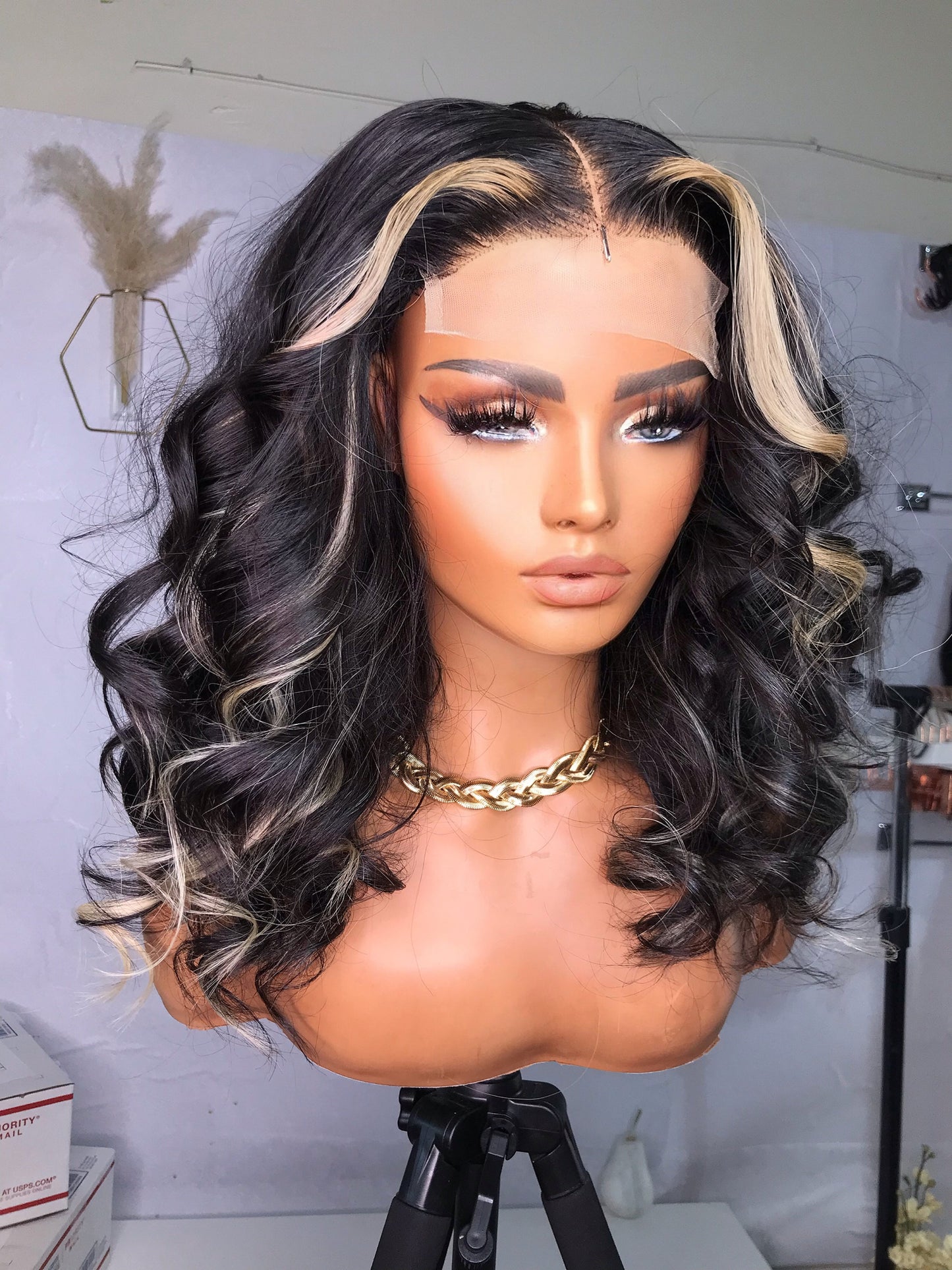 Aquarius Glueless Lace Wig