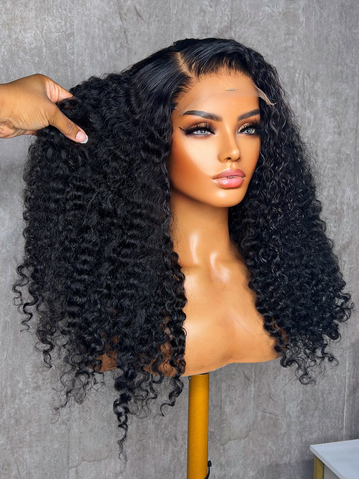 Diamond Glueless Lace Wig