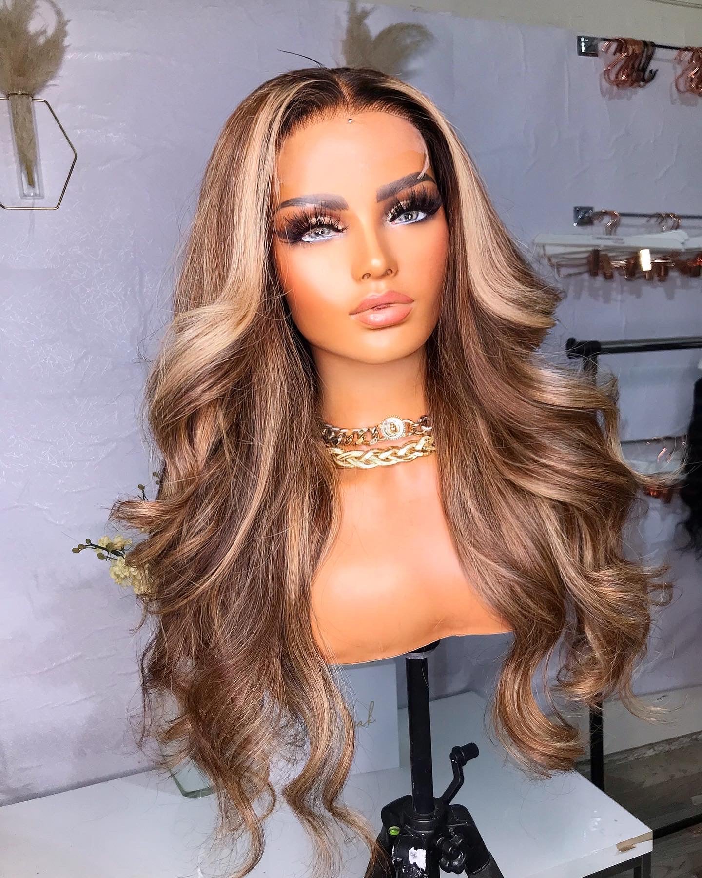 Aniyah II Lace Wig